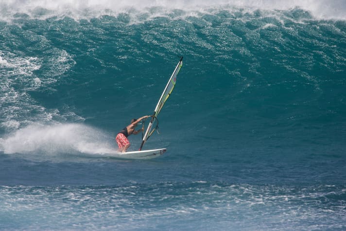 Michi Schweiger surfs the infamous Kona Winds on Maui.