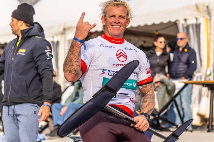 surf/sy26-ls-nb20-0841_7e157a4923452593787292e41bfcc4b9