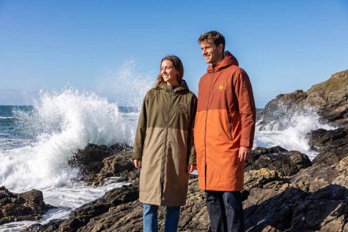 surf/wave-hawaii-storm-robe-red-olive-5_9db9bfa5590842946e32d2035402358a