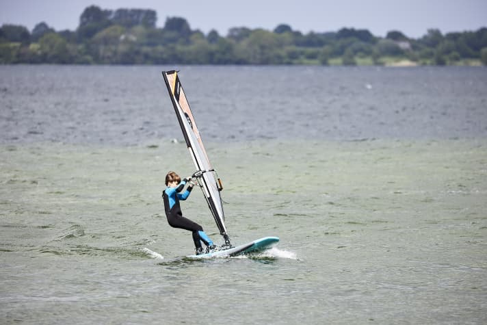 Even with small sails, the twist can still be turned well