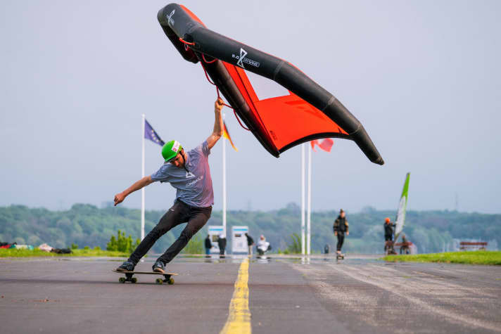 Merging the boundaries of skating and surfing
