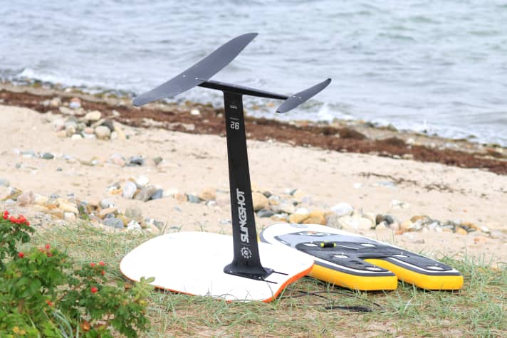 Beim Duo Plate sitzt das Foil in einer festen Platte, diese wird dann auf dem aufblasbaren Unterteil fixiert