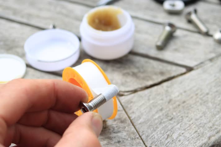 Ultra-thin Teflon tape can also prevent contact corrosion on the foil