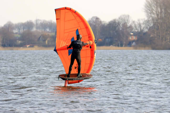 Auf ein Fenster wurde aus Gewichtsgründen verzichtet.