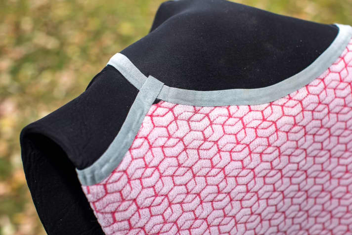 Plush lining not only increases comfort, but also provides a warm air cushion on the body