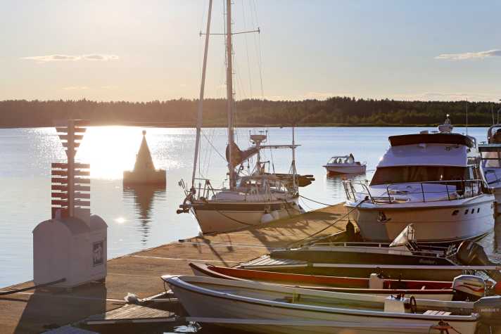 yacht/100081710_e2f40d356c4e955f0616750eff9889c8