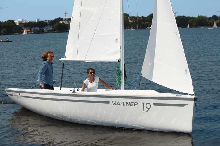 Mariner 19