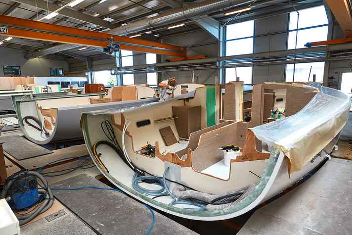 Am Band in der Produktion von Hanseyachts