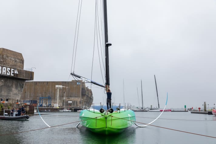 De nouveau dans son élément : "Holcim - PRB" dans le port de régate de Lorient, qui accueille également le "Malizia - Seaexplorer" de Boris Herrmann et de nombreuses autres écuries de course célèbres.