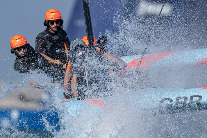 Sir Ben Ainslie e il suo team britannico di SailGP sono apparsi determinati e decisi fino alla finale. Un errore di manovra poco prima del traguardo è costato loro la prima vittoria della stagione.