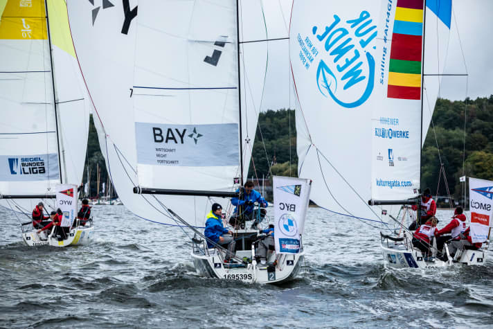 Enge Kämpfe charakterisierten die fordernde Regatta in schwierig zu interpretierenden Winden auf dem Wannsee