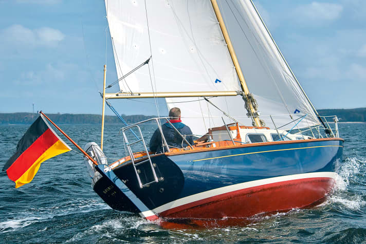 Cruiser compatto sul mercato delle barche usate: Bianca 27