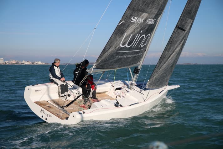 Comuzzi C32 TEST