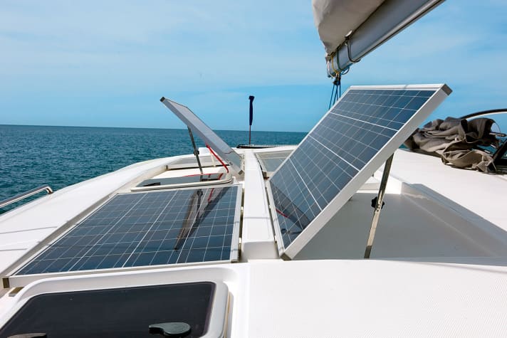 With only one energy source, it is difficult to get the capacity used up by cooking back into the batteries. Only a diesel generator or the shore power connection can achieve this
