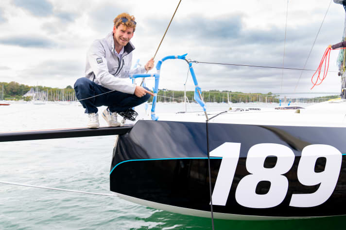 Hier stellt Lennart Burke die neue Class 40 vor