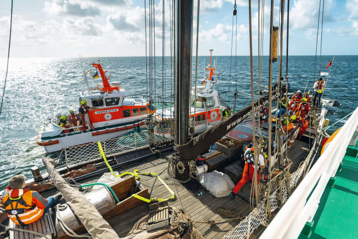   Unire le forze: quando serve, diverse unità lavorano fianco a fianco