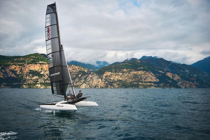   Getting started with foiling is easier in pairs