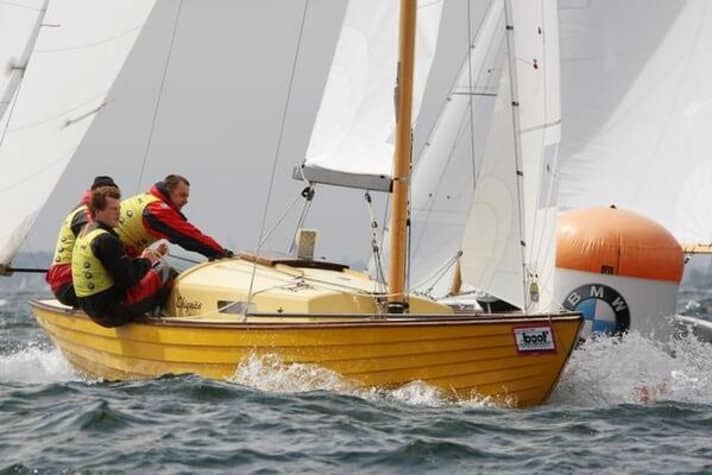   Folkeboot-Sieger Christoph Nielsen und seine Crew