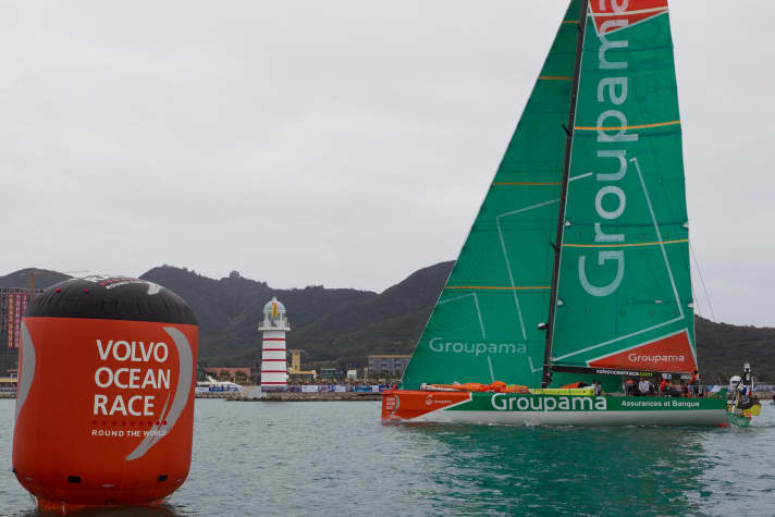   Arrivée en petite vitesse. Après plus de 3.000 milles, Groupama avait moins de deux heures de retard sur Telefonica à l'arrivée à Sanya.