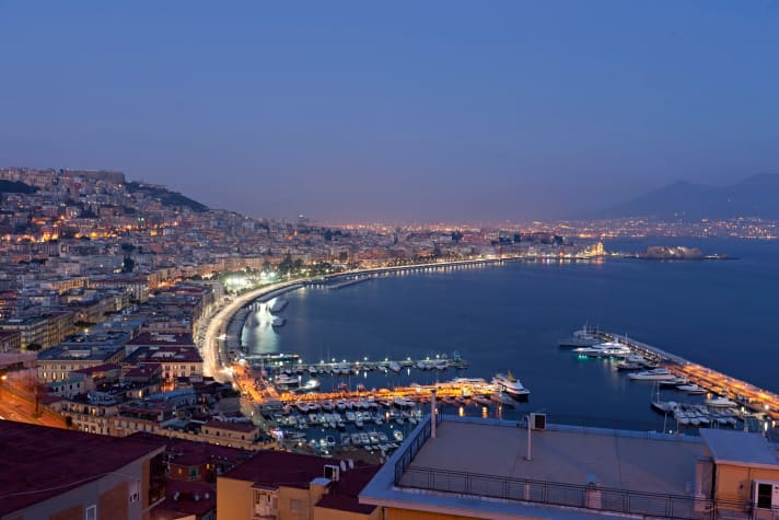   Prochain arrêt : le golfe de Naples