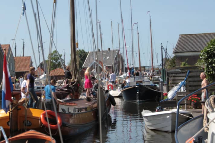   Sometimes it gets pretty crowded on Dutch waters: Corpus Christi in front of the lock in Workum