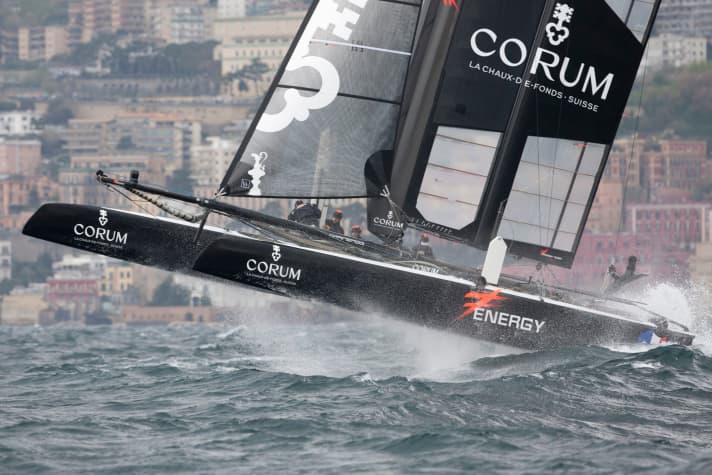   Aeronauts: Energy Team from France. Cash shortage, but not talent