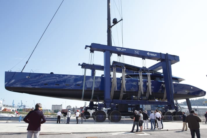   Nuovo punto di riferimento nel settore dei megayacht: il "Better Place", blu e lungo 50 metri