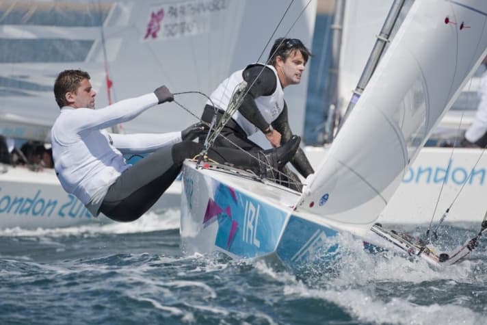   Peter O'Leary et David Burrows en bateau vedette