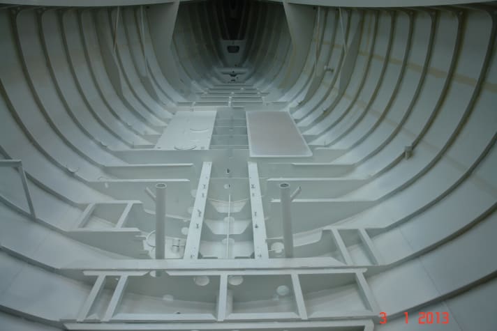   Un'accurata primerizzazione assicura molti anni senza ruggine: il Centreboard 40 prima dell'installazione della tecnologia e della sua rimozione