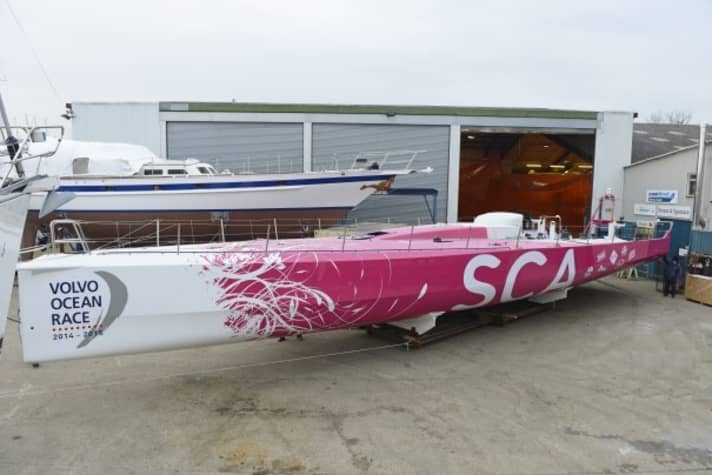   The former "Mar Mostro" now wears pink