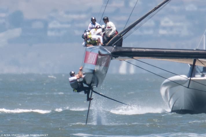   Tight: The centreboard, but also the question of oars, are the subject of a protest