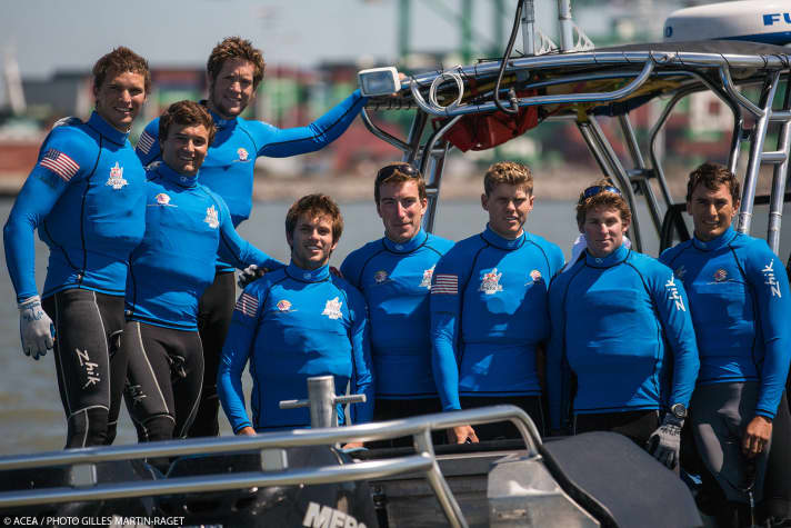   Les navigateurs de l'American Youth Sailing Force