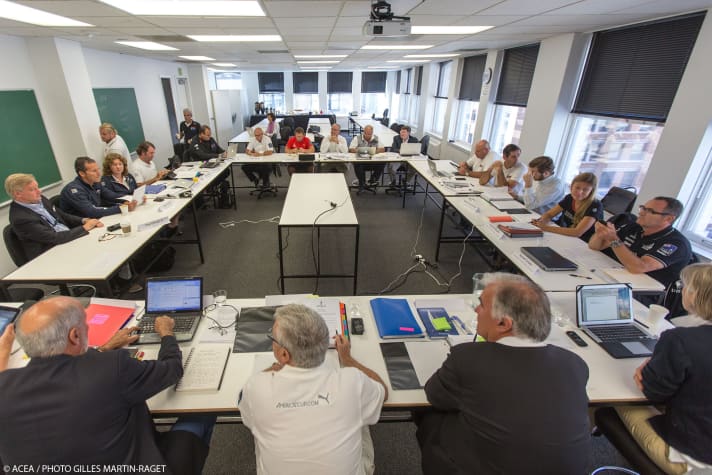   L'audience de protêt