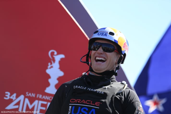   James Spithill im Glück