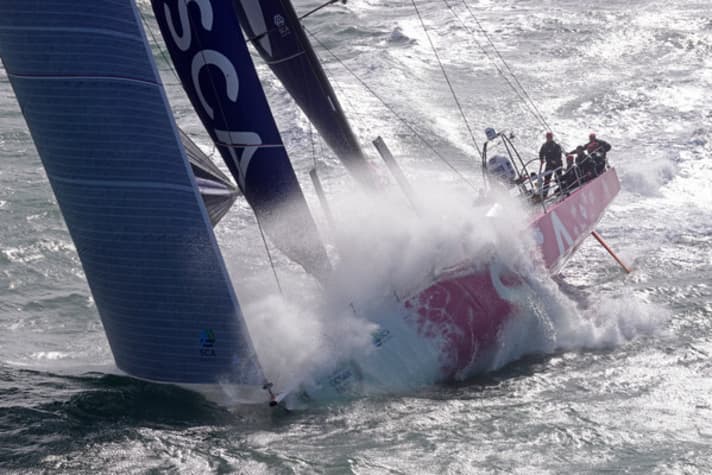   L'equipaggio femminile in azione: il Team SCA si allena dal 2012