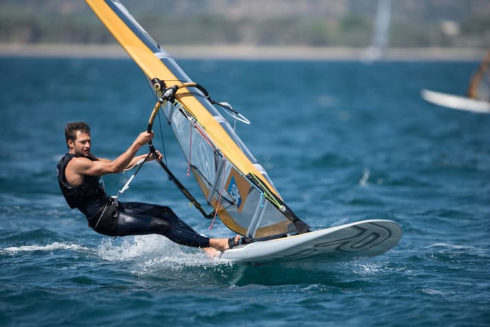  Già senza rivali a livello nazionale: Toni Wilhelm ha puntato alla sua terza partenza olimpica e si sta preparando per la gara vera e propria di agosto. Dopo il quarto posto ai Giochi Olimpici del 2012, l'uomo della Foresta Nera vuole fare un altro tentativo.
