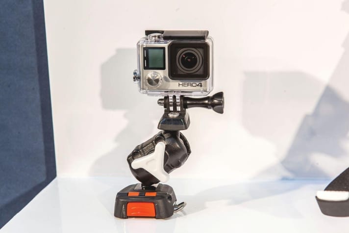   Scanstrut stand at Mets 2015: The position can be changed on the white wheel