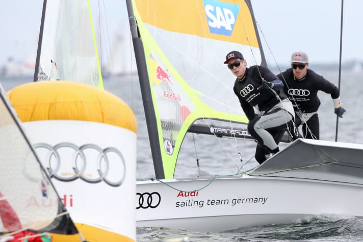   Parmi les quelques navigateurs olympiques de la Semaine de Kiel en 2016 : Erik Heil et Thomas Plößel, futurs médaillés de bronze.