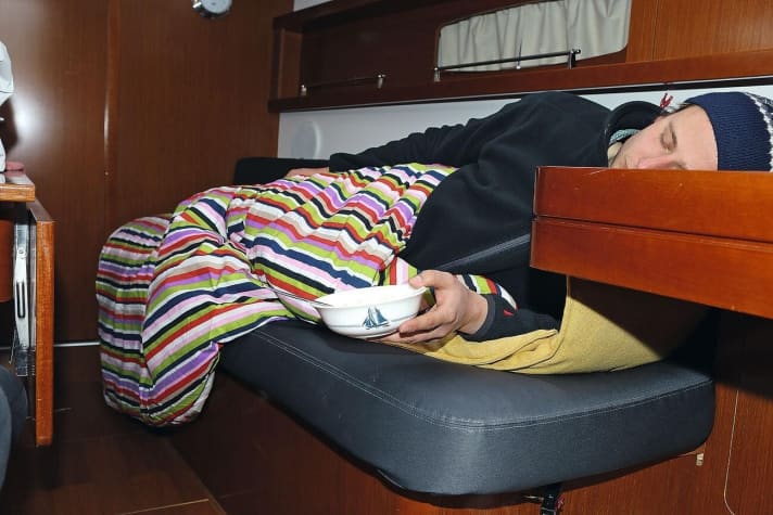 A short nap can help to dispel the nausea