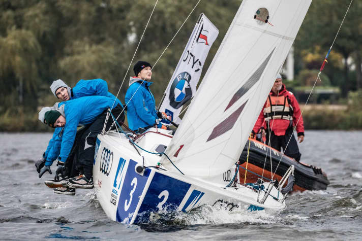   The crew from the German Touring Yacht Club did not have an ideal start to the Hamburg regatta, but were then able to stabilise and defend their championship title thanks to an outstanding season