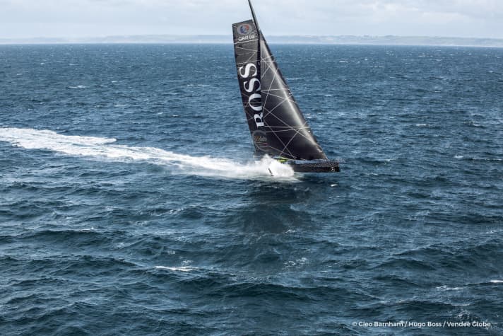   "Hugo Boss" im Tiefflug. So wie auf diesem Bild wünscht sich Skipper Alex Thomson sein Boot für die finalen vier Tage bis ins Ziel