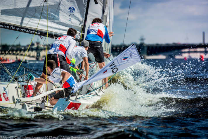   L'équipe du Club Voile St. Quentin a du pain sur la planche
