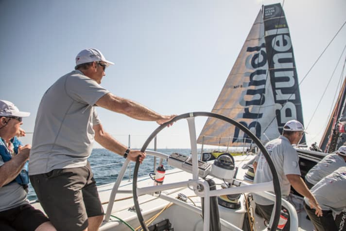   David Witt in azione: l'australiano guida l'outsider Sun Hung Kai/Scallywag in gara