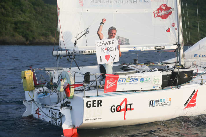   Grandi emozioni dopo settimane in mare: Andreas Deubel arriva a Le Marin dopo 17 giorni e 21 ore di navigazione