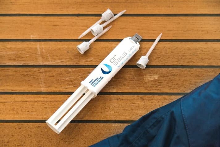   Costoso - ma buono? Il successo di una riparazione con resina epossidica dipende in larga misura dal tessuto utilizzato.