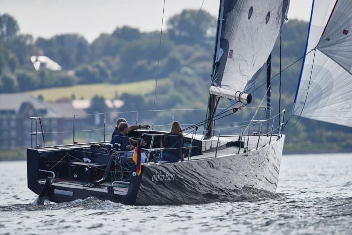   A striking shape: The waterline is as wide as possible due to the deep chines, the boat is only a road-friendly 2.55 metres narrow
