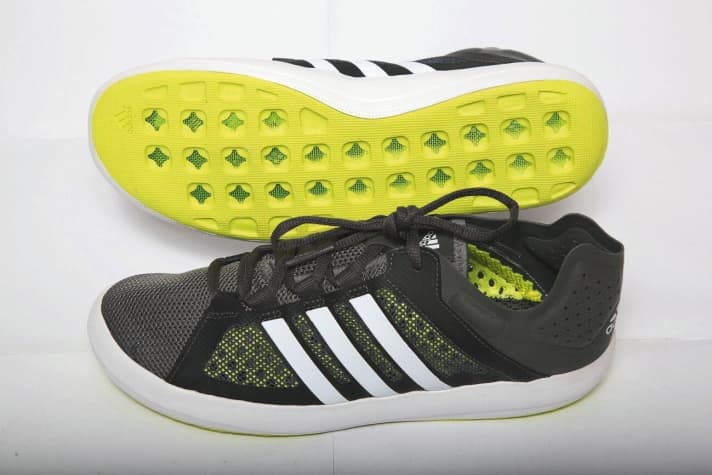 Speciale equipaggiamento A bordo con il piede sicuro 14 scarpe da barca sportive messe alla prova