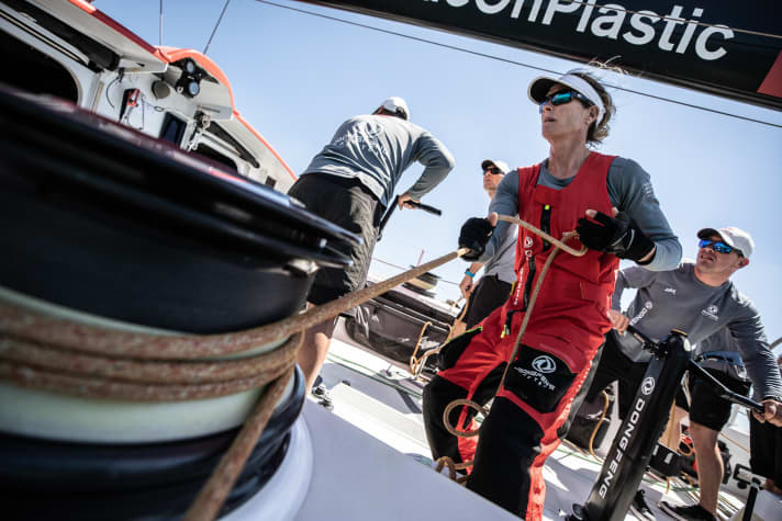   Im letzten Einsatz bei dieser 13. Auflage des Volvo Ocean Race: Siegerin Carolijn Brouwer im Dongfeng Race Team