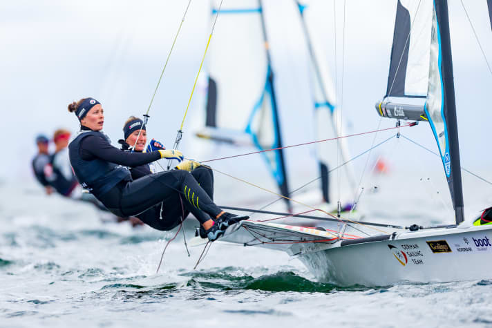   Advanced to second place on Thursday: Tina Lutz and Susann Beucke in the 49erFX