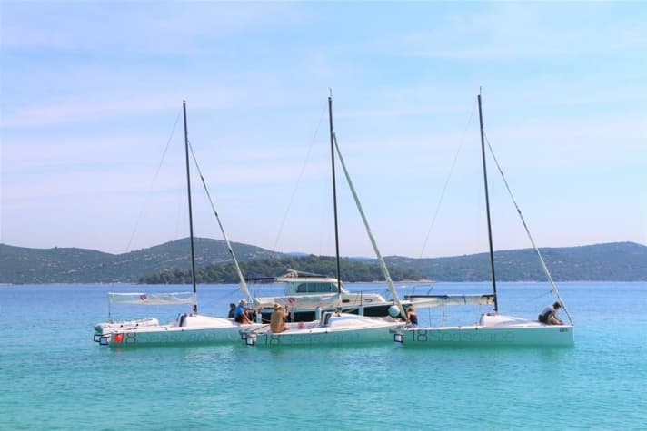   Lors de la Chasing Kornati Week, une petite flottille se dirige vers les meilleurs spots du parc national.